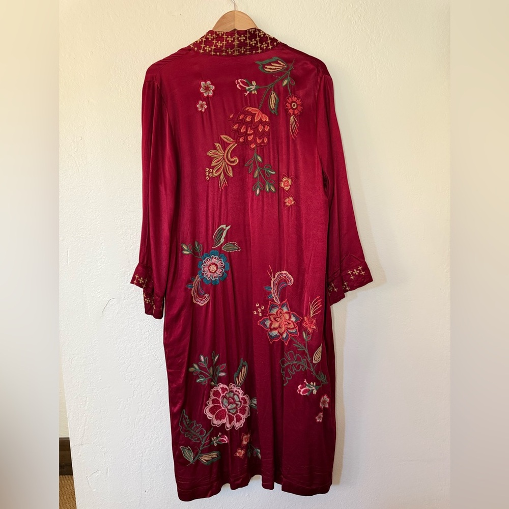 Johnny Was long kimono coat. Messine pomegranate size medium. Two pockets. - Picture 7 of 7